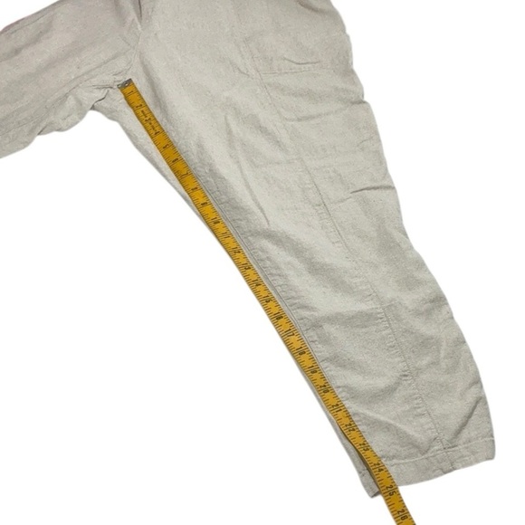 Old Navy Oatmeal Linen Blend Drawstring Pants - Picture 8 of 10